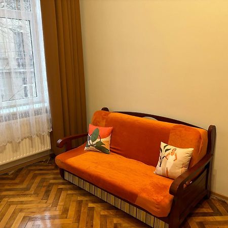 Айстра Apartment ลวีฟ ภายนอก รูปภาพ