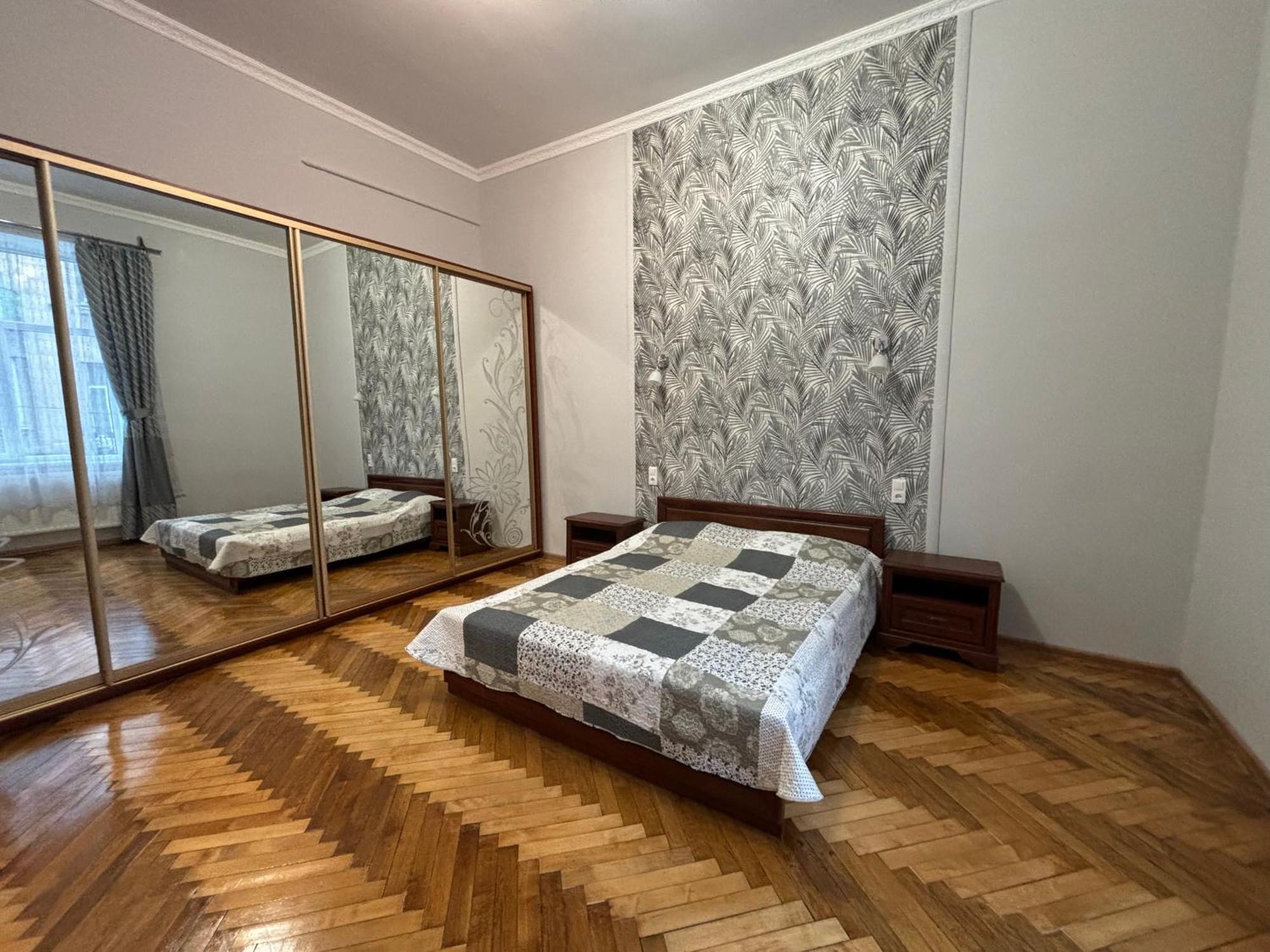 Айстра Apartment ลวีฟ ภายนอก รูปภาพ